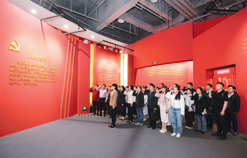 中国少妇A片BBBBBB洗澡