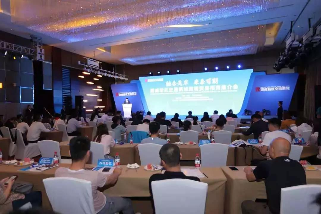 中国少妇A片BBBBBB洗澡