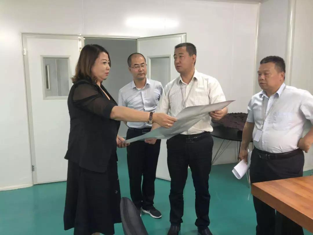 中国少妇A片BBBBBB洗澡