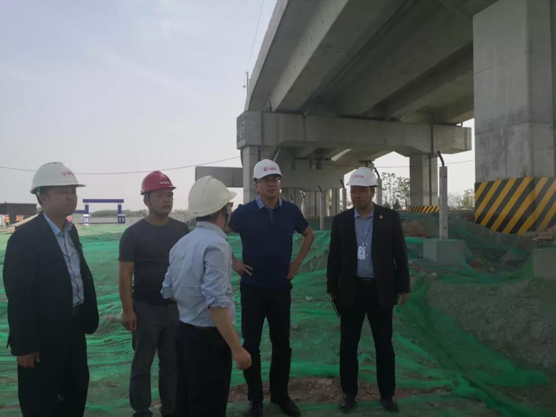 中国少妇A片BBBBBB洗澡