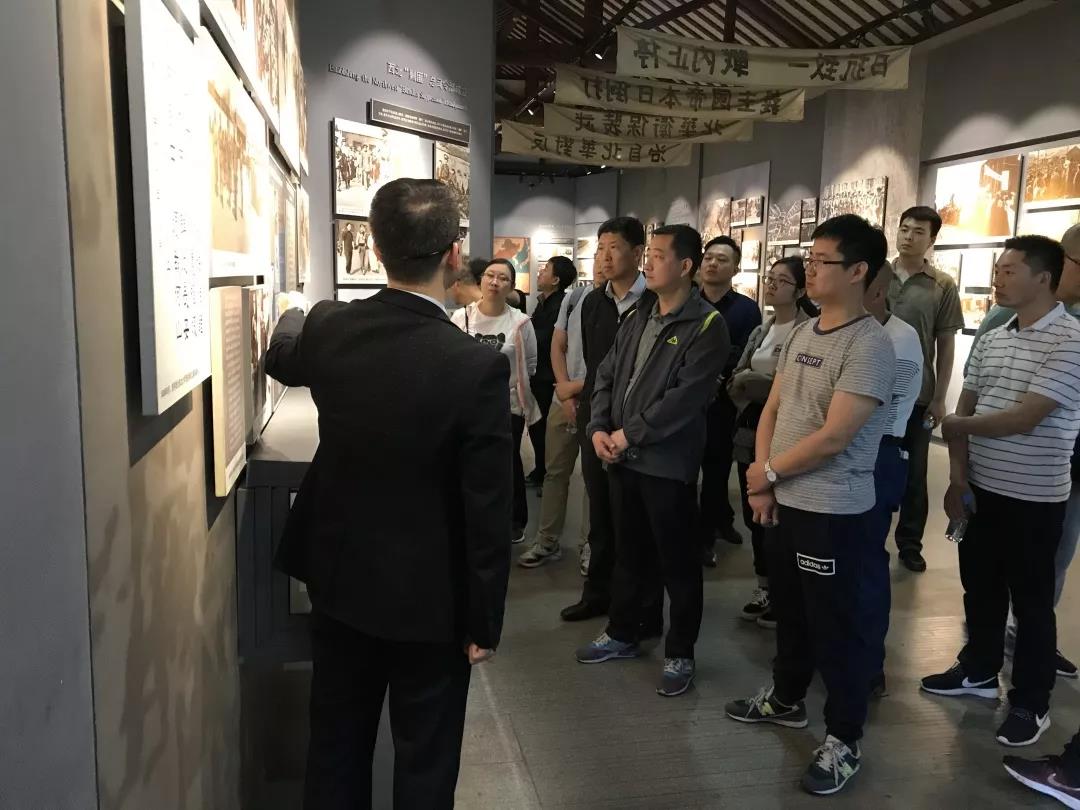 中国少妇A片BBBBBB洗澡