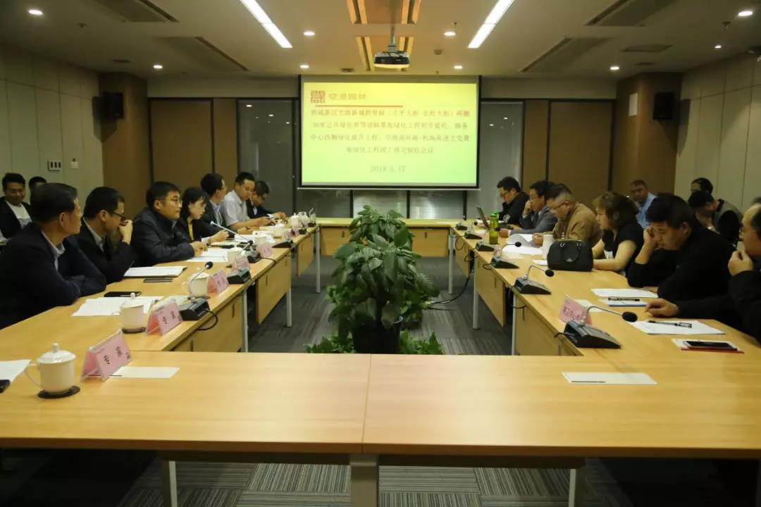 中国少妇A片BBBBBB洗澡