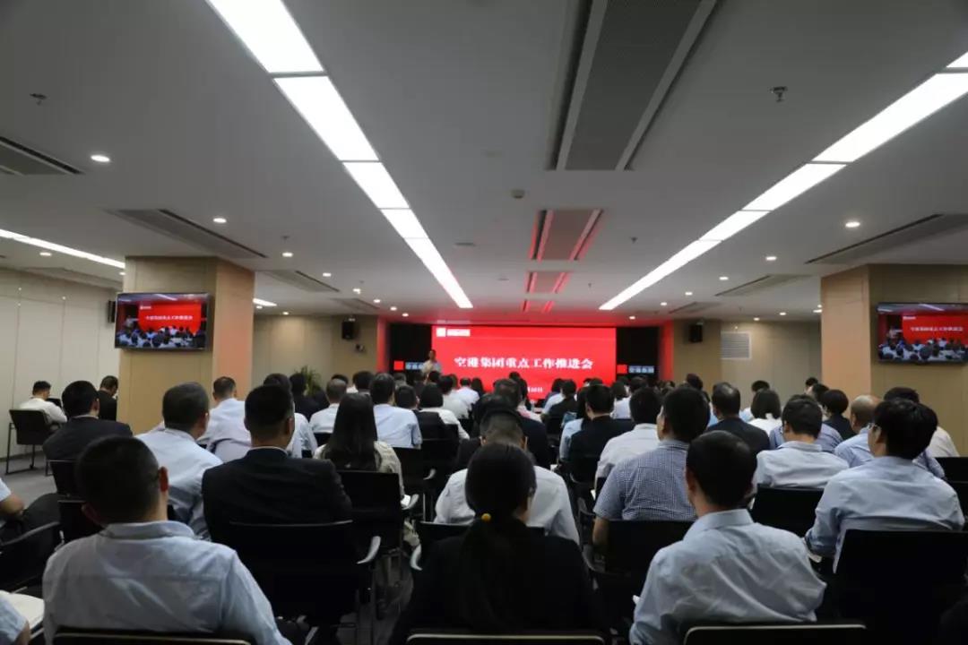 中国少妇A片BBBBBB洗澡