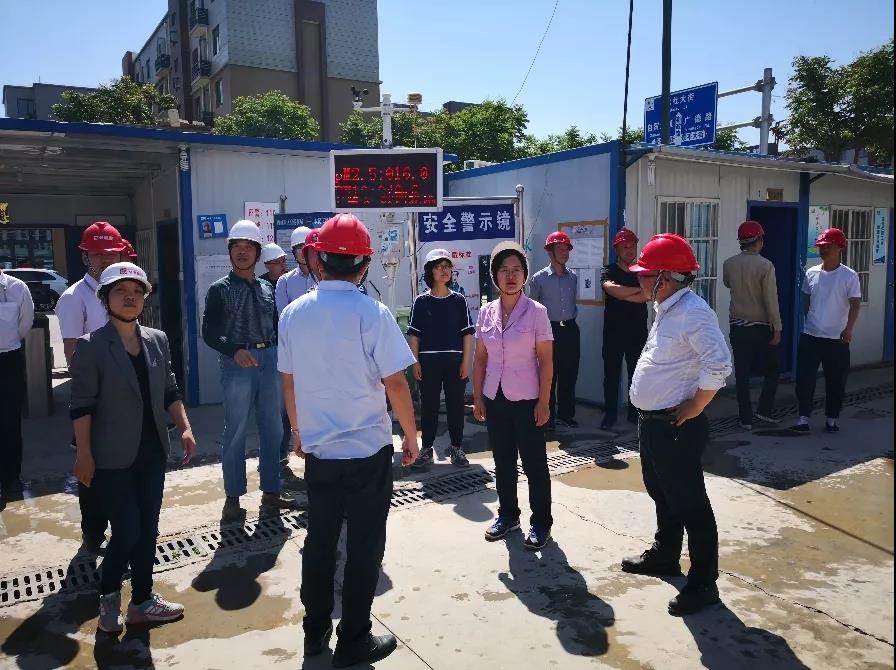 中国少妇A片BBBBBB洗澡