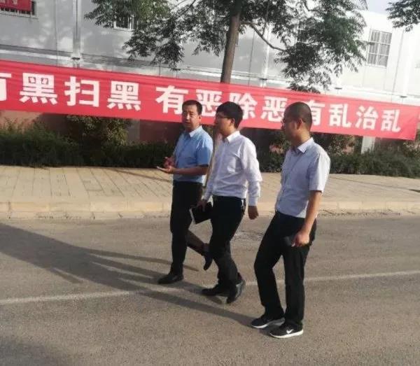 中国少妇A片BBBBBB洗澡