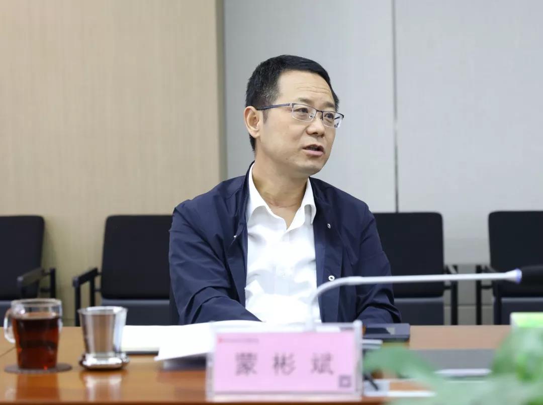 中国少妇A片BBBBBB洗澡