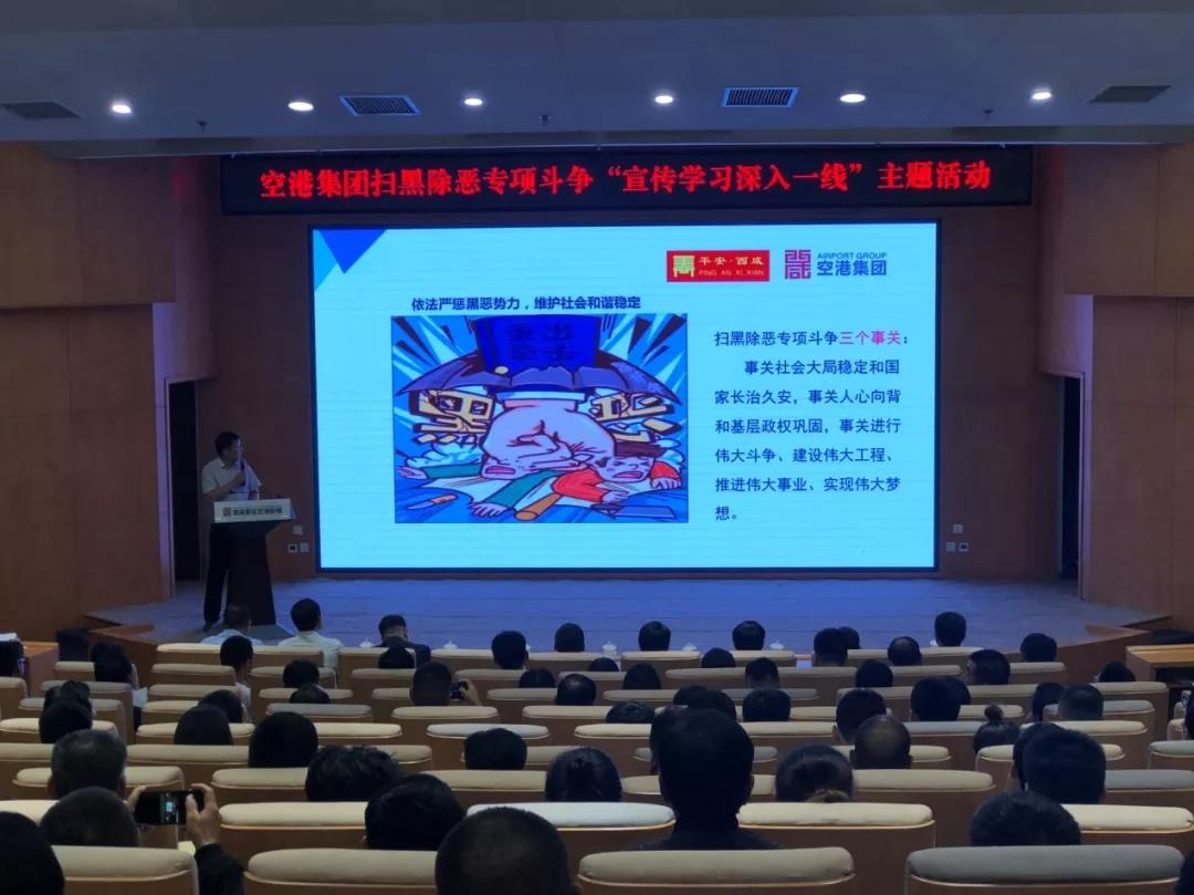 中国少妇A片BBBBBB洗澡