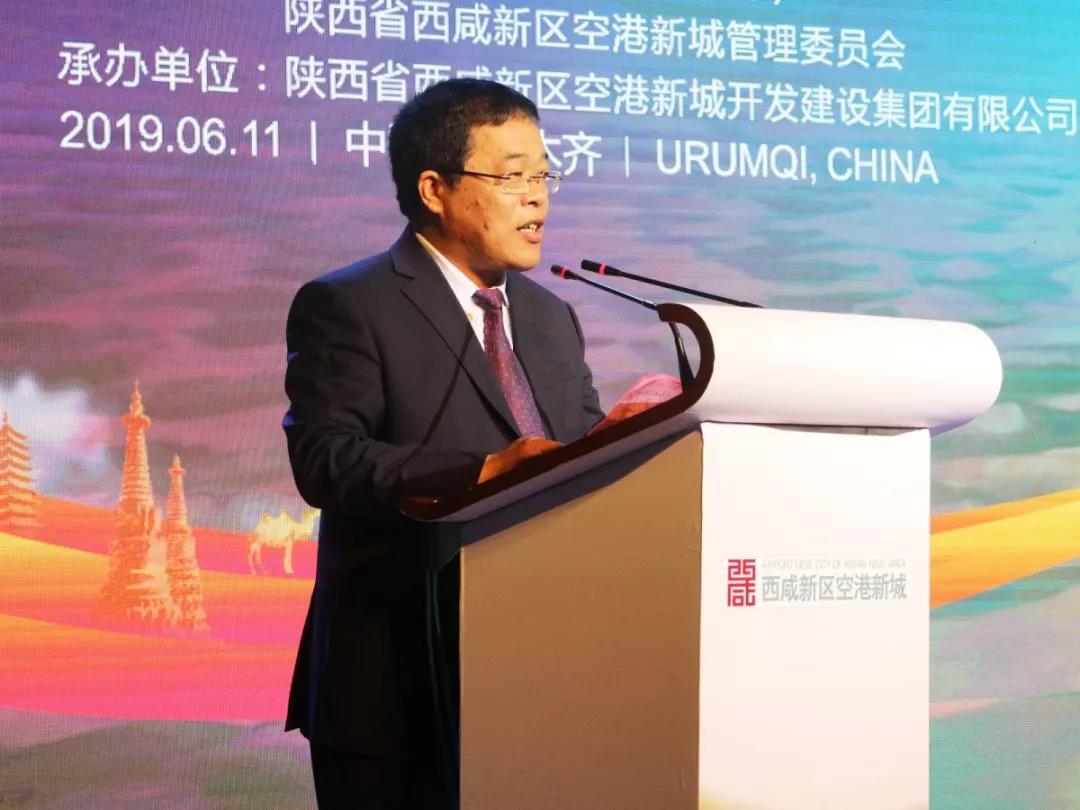 中国少妇A片BBBBBB洗澡