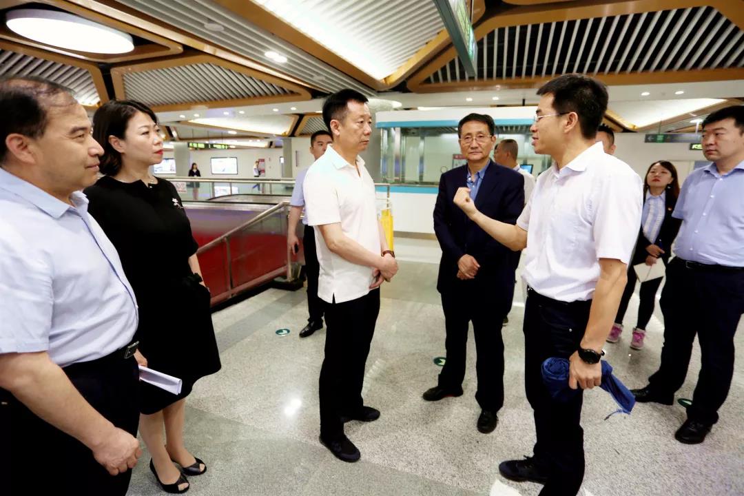 中国少妇A片BBBBBB洗澡