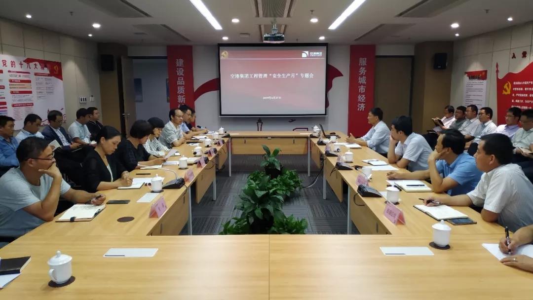 中国少妇A片BBBBBB洗澡