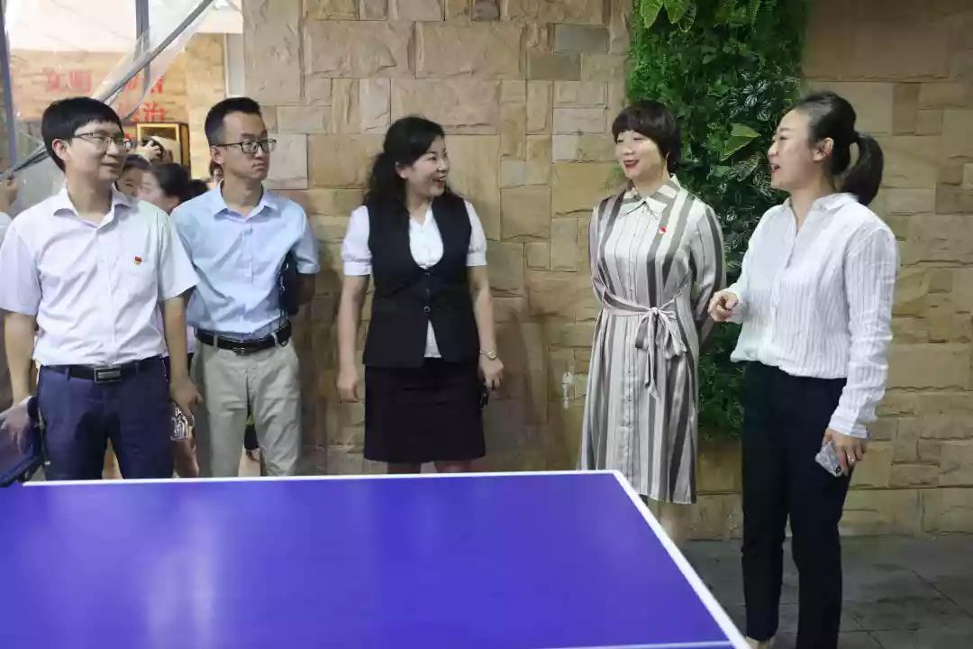 中国少妇A片BBBBBB洗澡