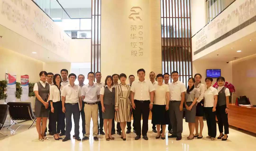 中国少妇A片BBBBBB洗澡