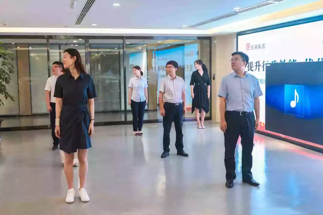 中国少妇A片BBBBBB洗澡