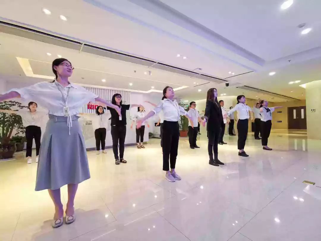 中国少妇A片BBBBBB洗澡