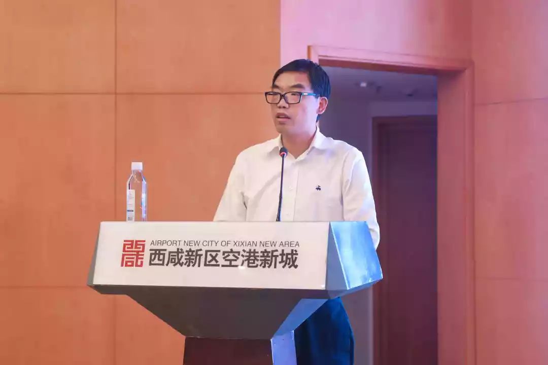 中国少妇A片BBBBBB洗澡