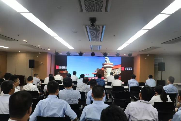 中国少妇A片BBBBBB洗澡