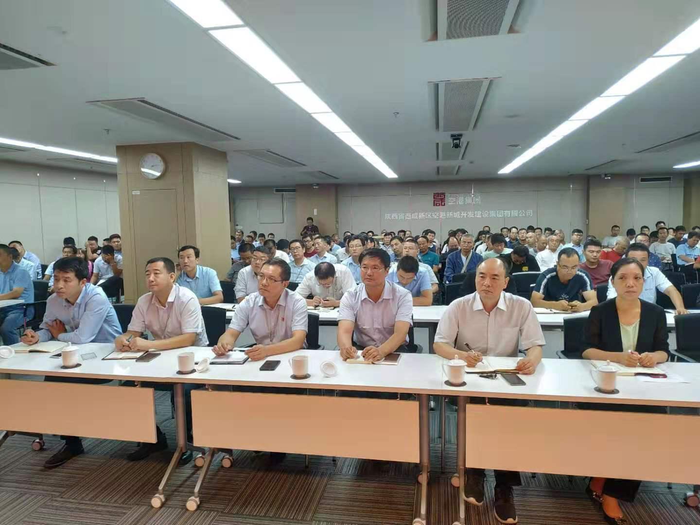 中国少妇A片BBBBBB洗澡