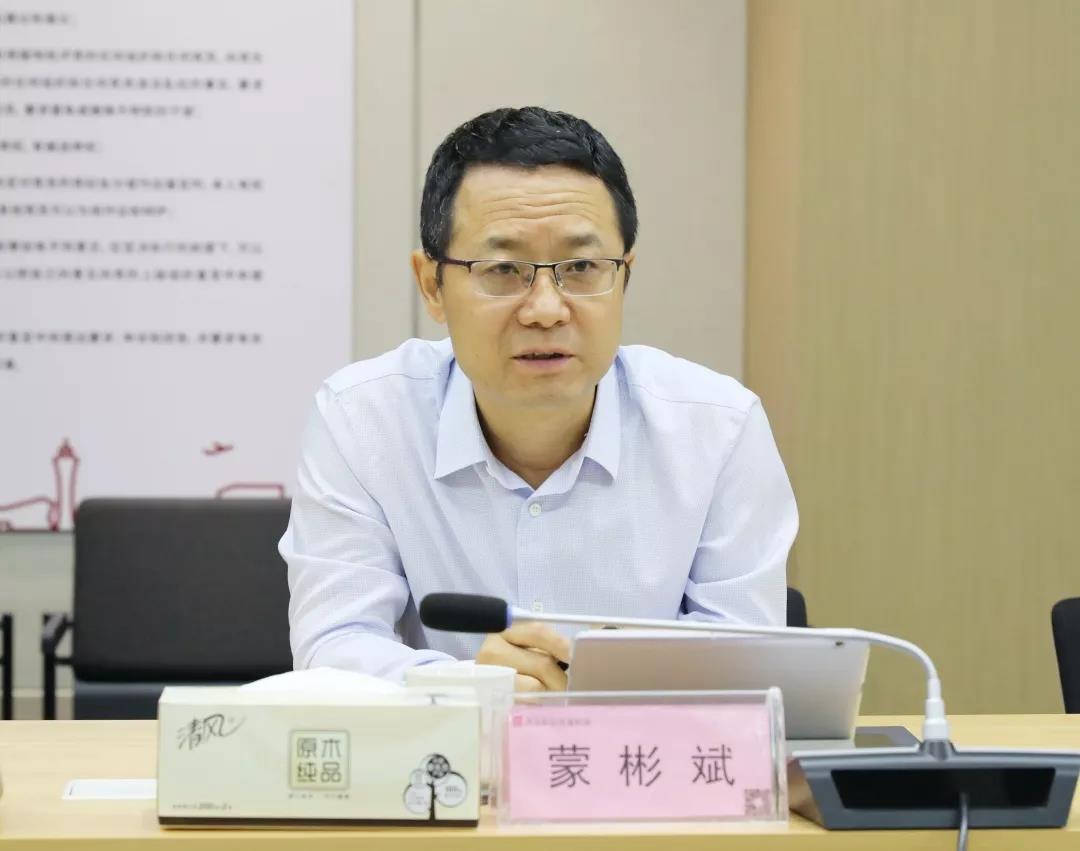 中国少妇A片BBBBBB洗澡