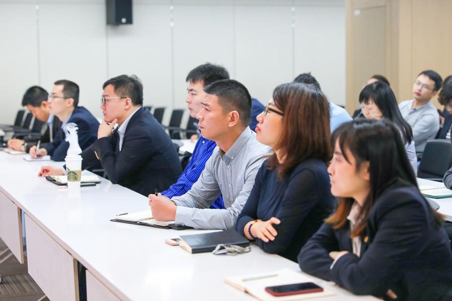 中国少妇A片BBBBBB洗澡