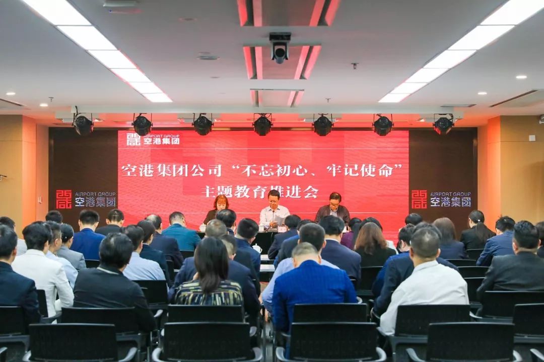 中国少妇A片BBBBBB洗澡