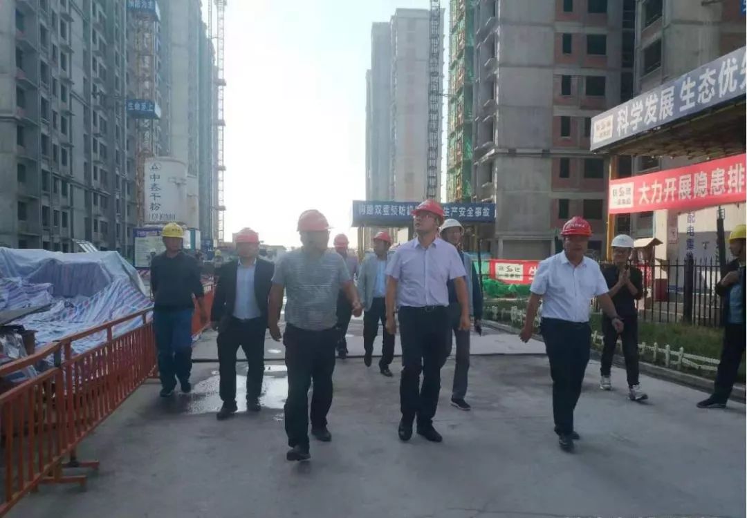 中国少妇A片BBBBBB洗澡