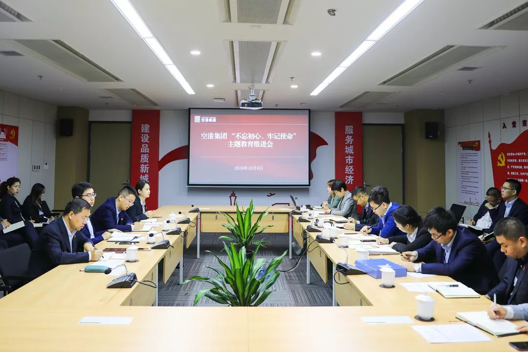 中国少妇A片BBBBBB洗澡