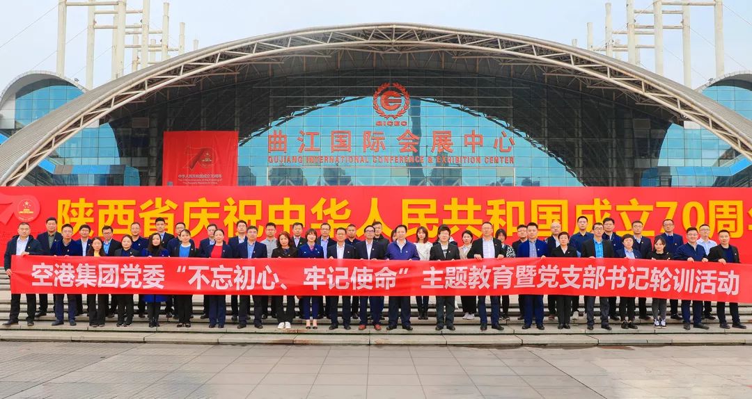 中国少妇A片BBBBBB洗澡