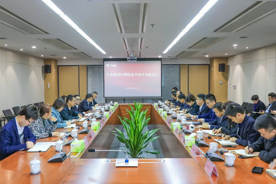 中国少妇A片BBBBBB洗澡