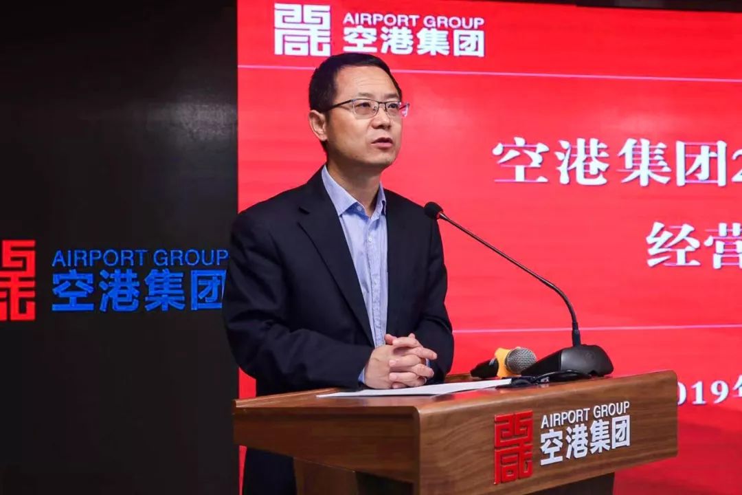 中国少妇A片BBBBBB洗澡