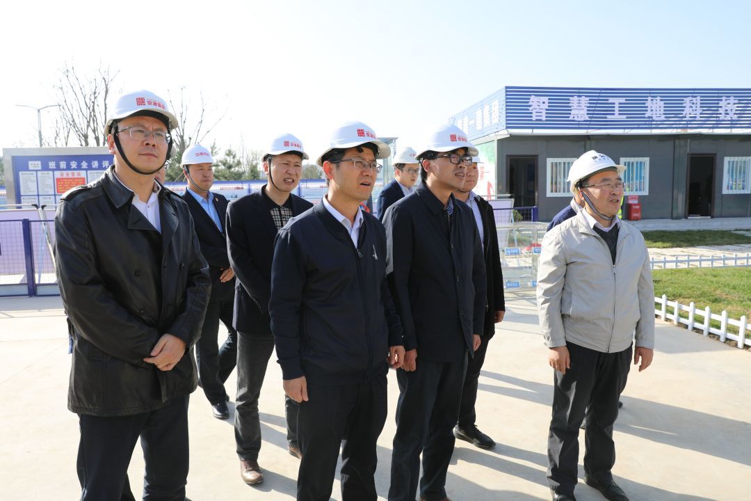 中国少妇A片BBBBBB洗澡