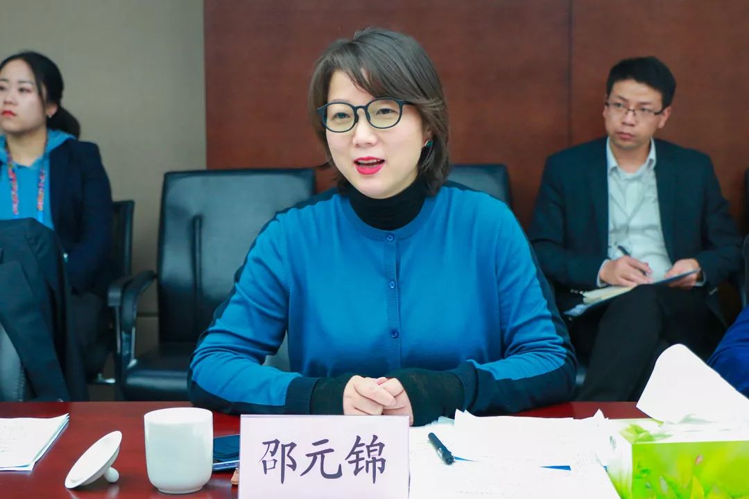 中国少妇A片BBBBBB洗澡