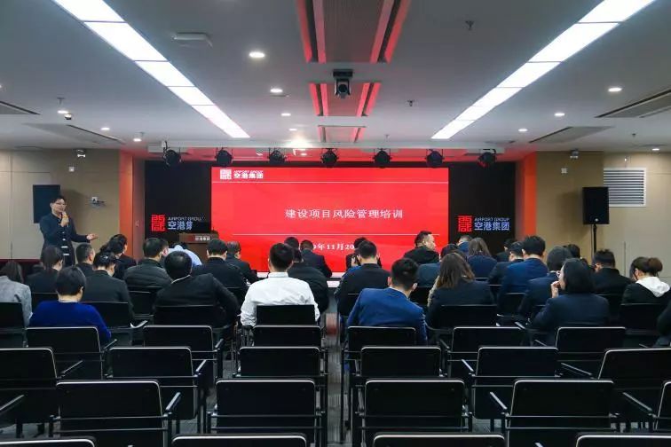 中国少妇A片BBBBBB洗澡