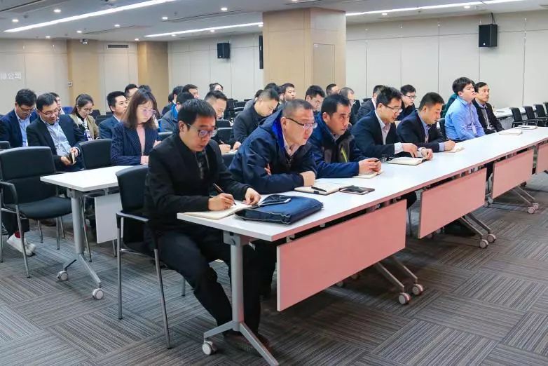 中国少妇A片BBBBBB洗澡