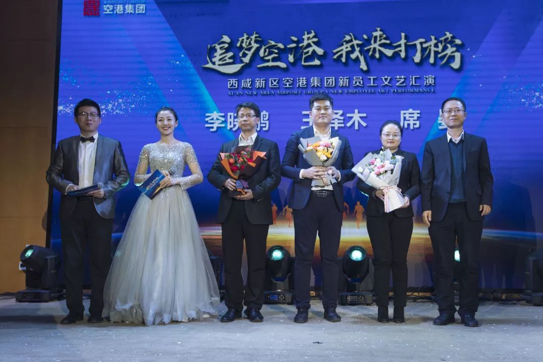 中国少妇A片BBBBBB洗澡