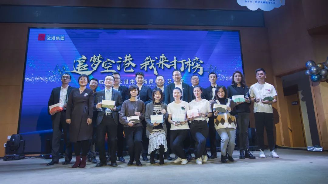 中国少妇A片BBBBBB洗澡