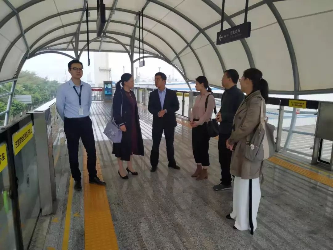 中国少妇A片BBBBBB洗澡