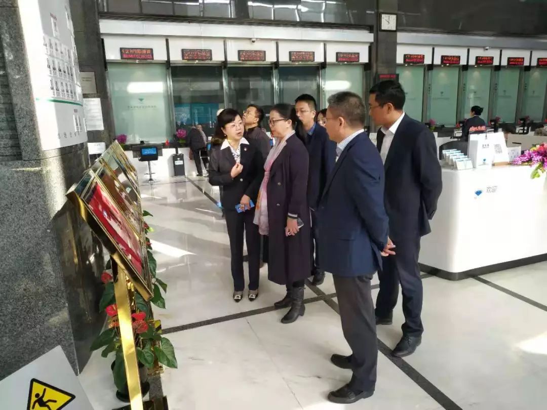 中国少妇A片BBBBBB洗澡