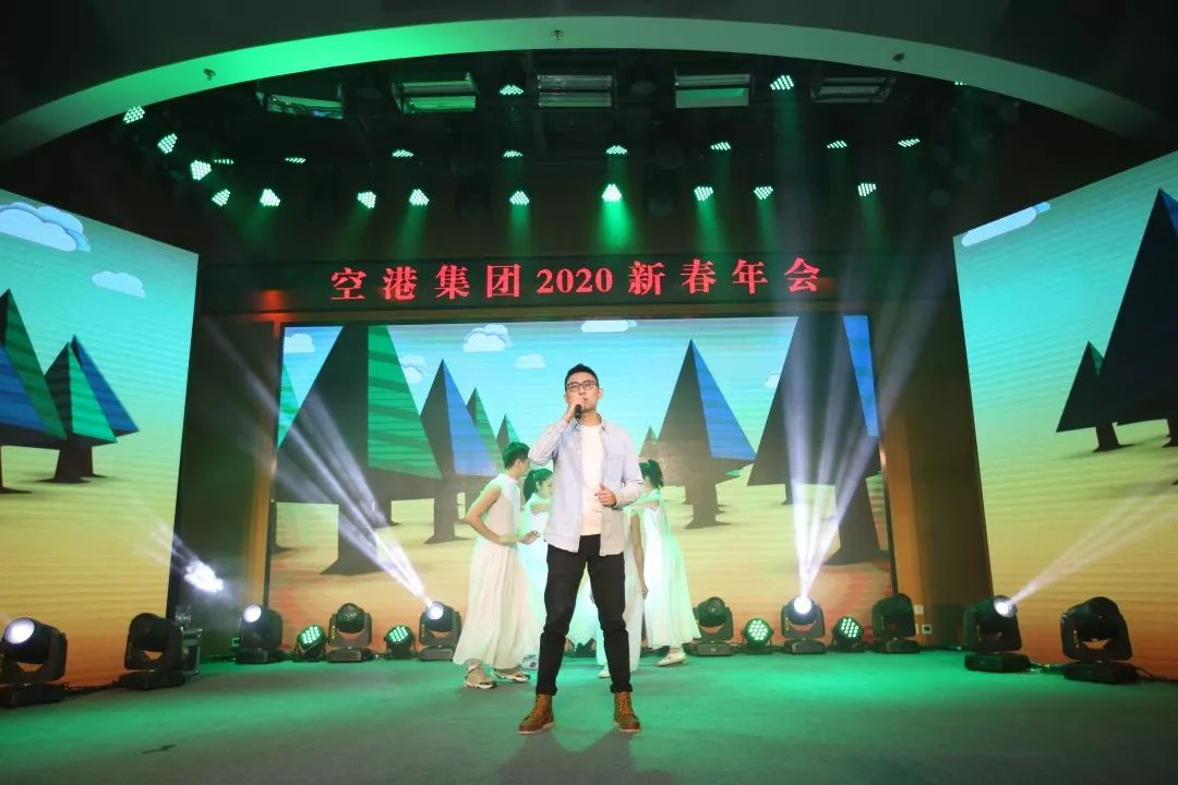 中国少妇A片BBBBBB洗澡