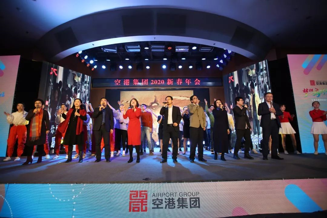 中国少妇A片BBBBBB洗澡