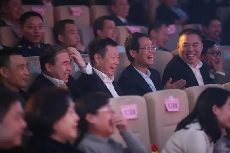 中国少妇A片BBBBBB洗澡