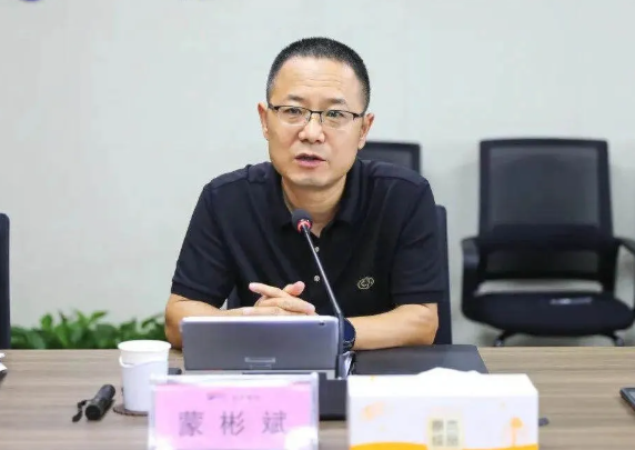 中国少妇A片BBBBBB洗澡