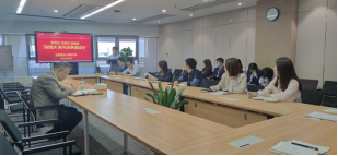 中国少妇A片BBBBBB洗澡