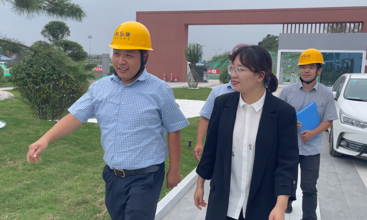 中国少妇A片BBBBBB洗澡