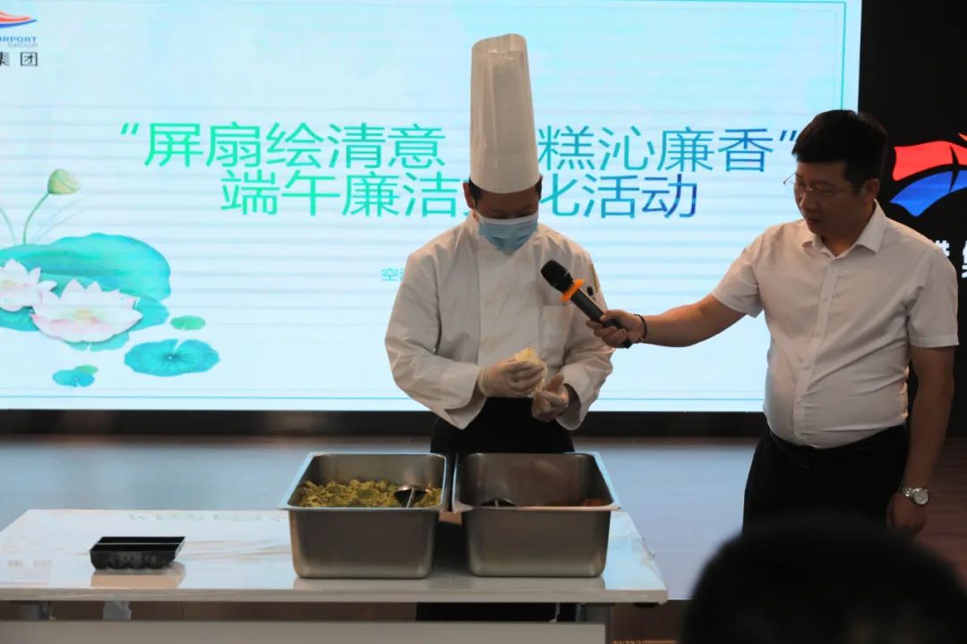 中国少妇A片BBBBBB洗澡